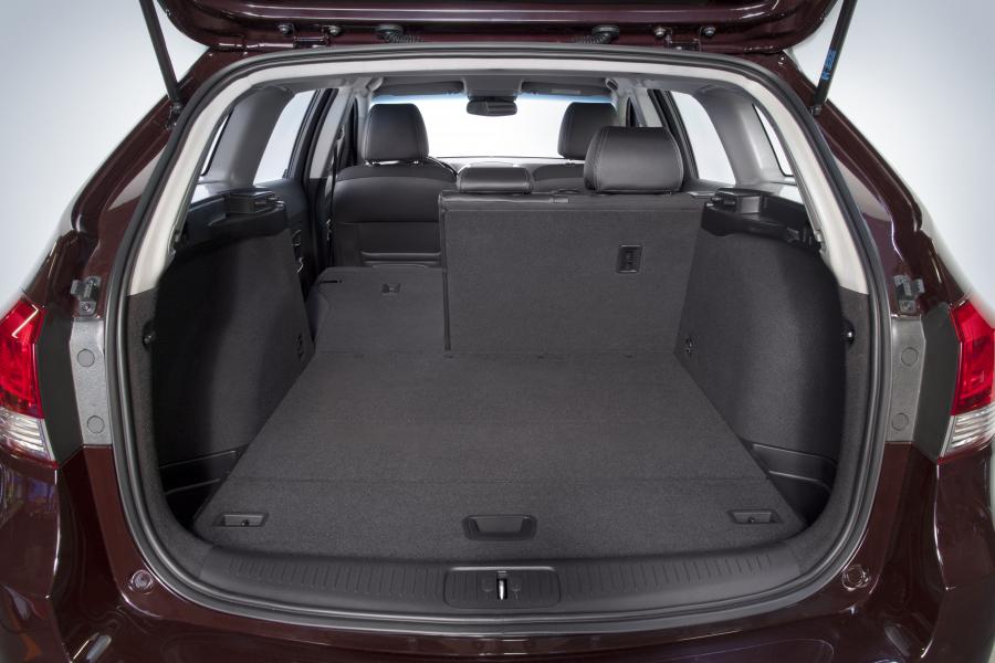  Chevrolet Cruze Station Wagon 2012 года  (фото 15 из 157)